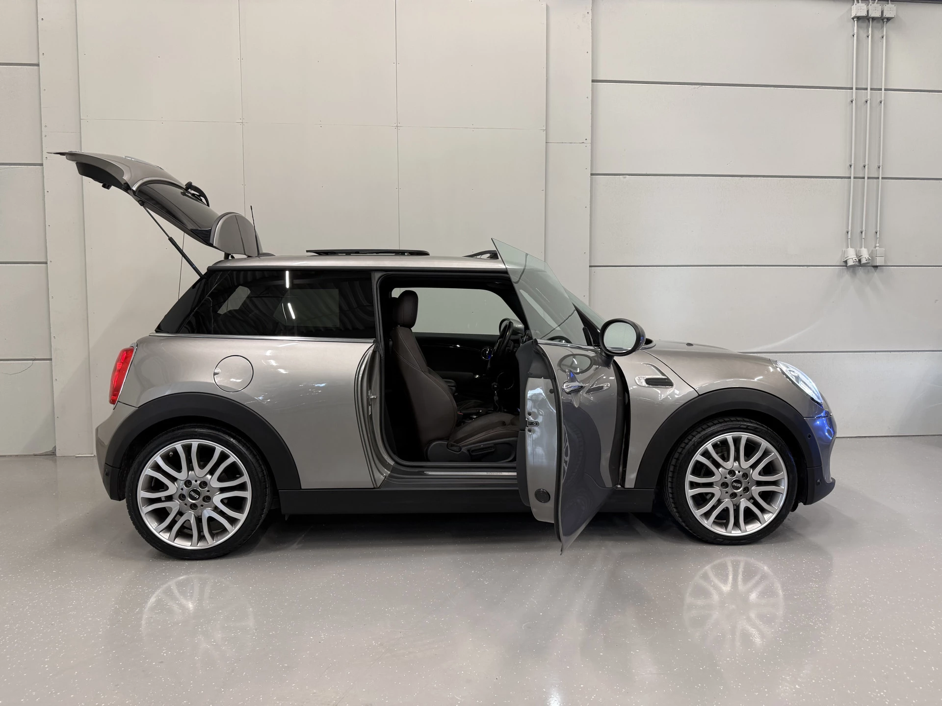 Hoofdafbeelding MINI Cooper