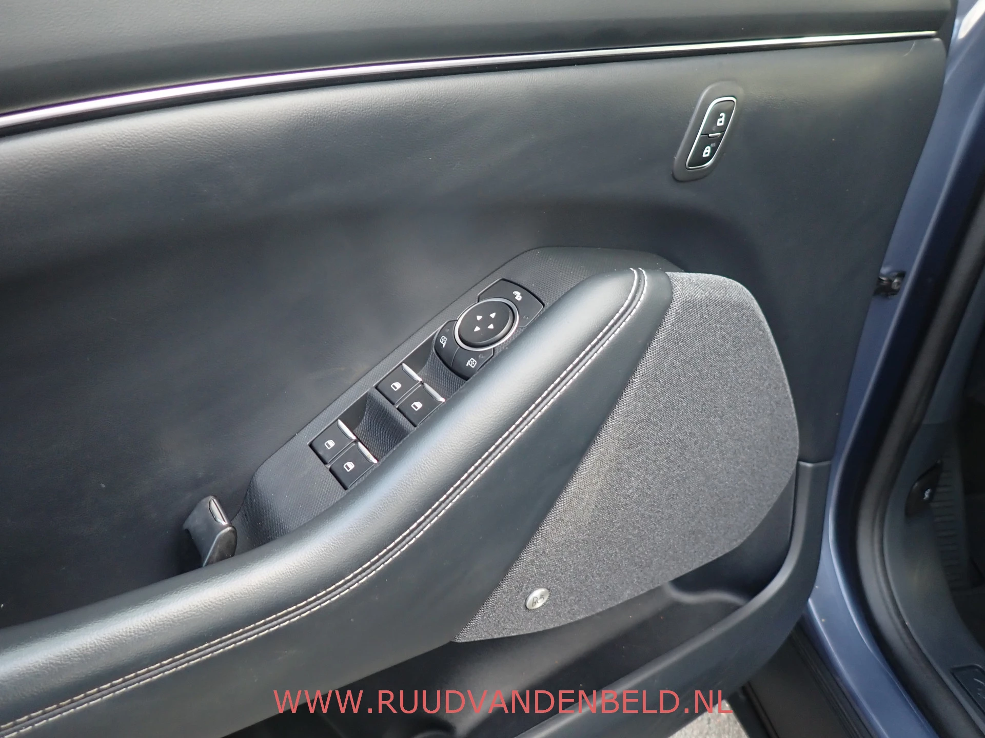 Hoofdafbeelding Ford Mustang Mach-E