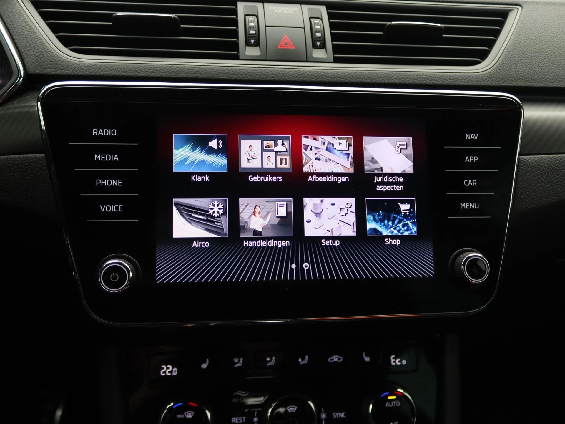 Hoofdafbeelding Škoda Superb