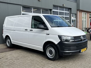 Volkswagen Transporter 2.0 TDI L2H1 Airco Euro 6 Trekhaak 2200kg trekgewicht Kastinrichting Bestel Stuurwielbediening Telefoonvoorbereiding 3-Persoons Usb aansluiting 1e eigenaar