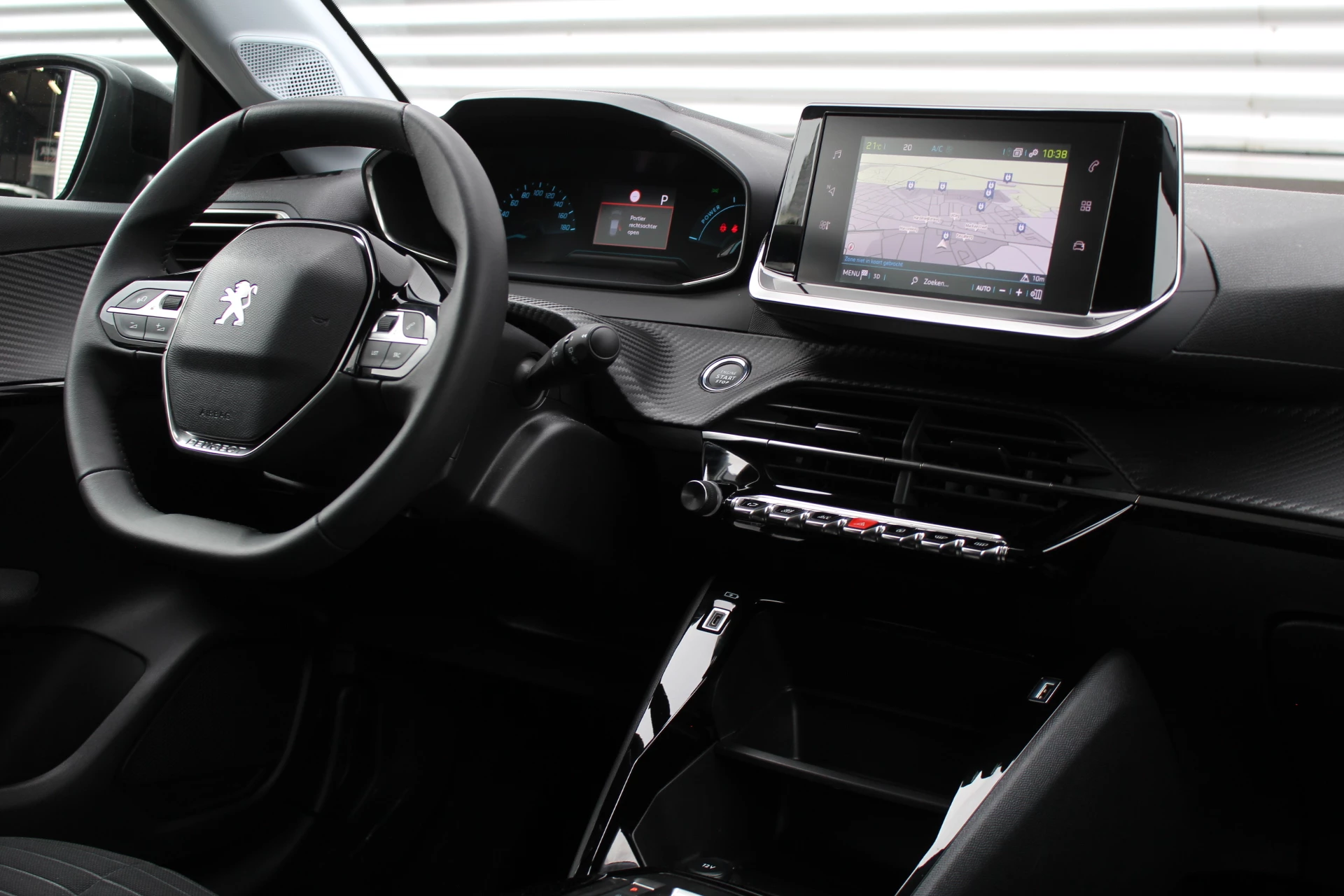 Hoofdafbeelding Peugeot e-208