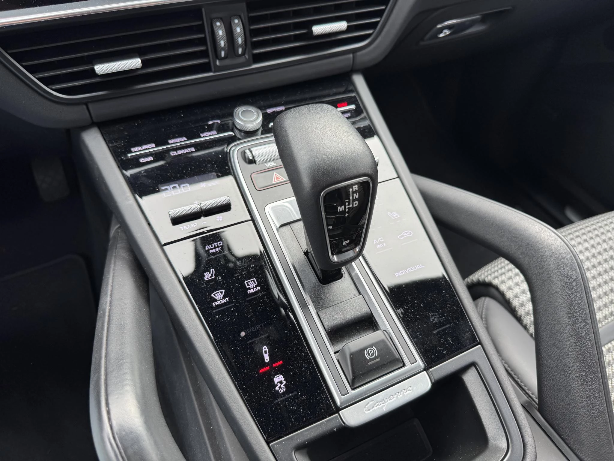 Hoofdafbeelding Porsche Cayenne