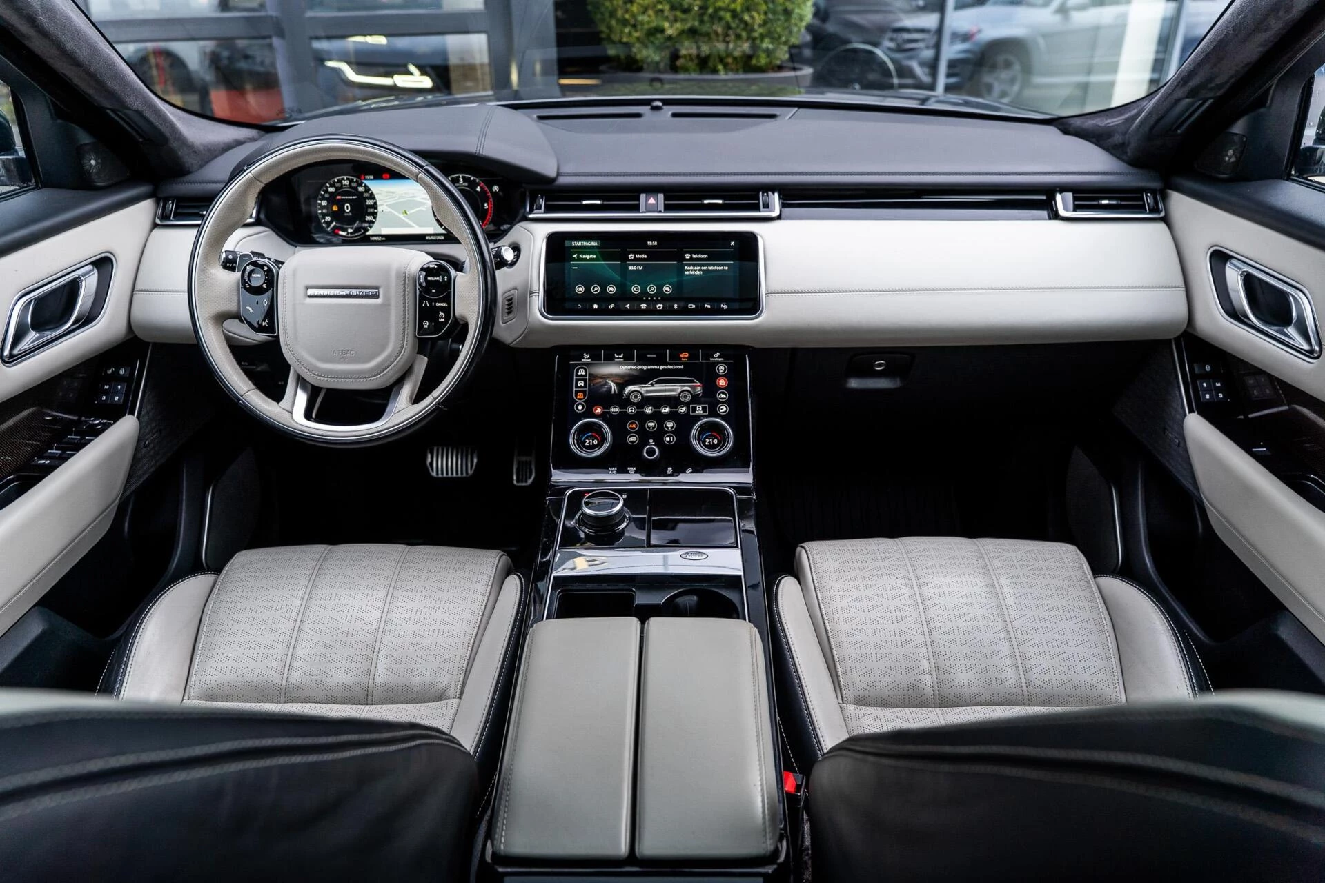 Hoofdafbeelding Land Rover Range Rover Velar