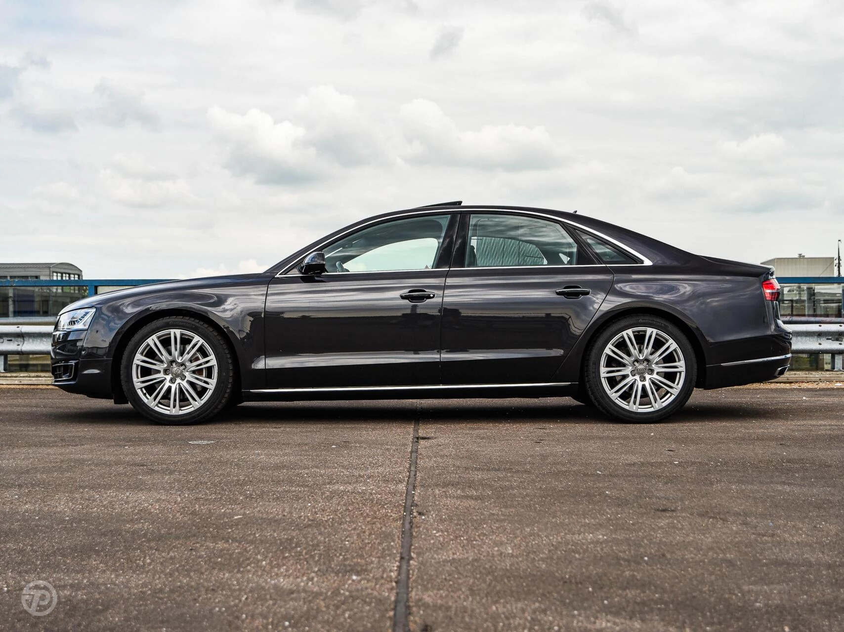 Hoofdafbeelding Audi A8