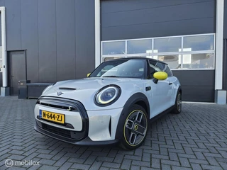 MINI Cooper SE Electric Yours 33 kWh |BTW | Leer | Camera