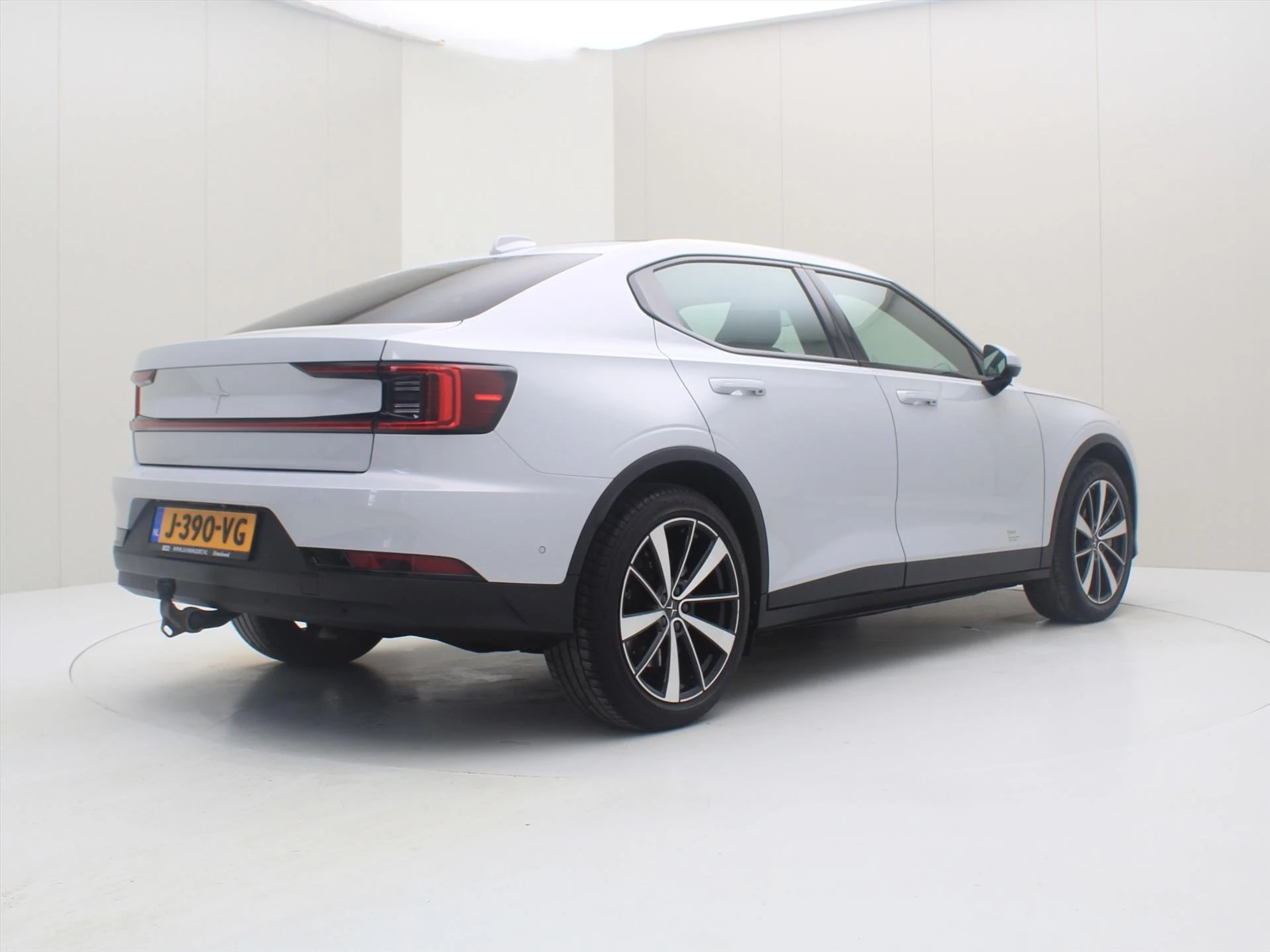 Hoofdafbeelding Polestar 2