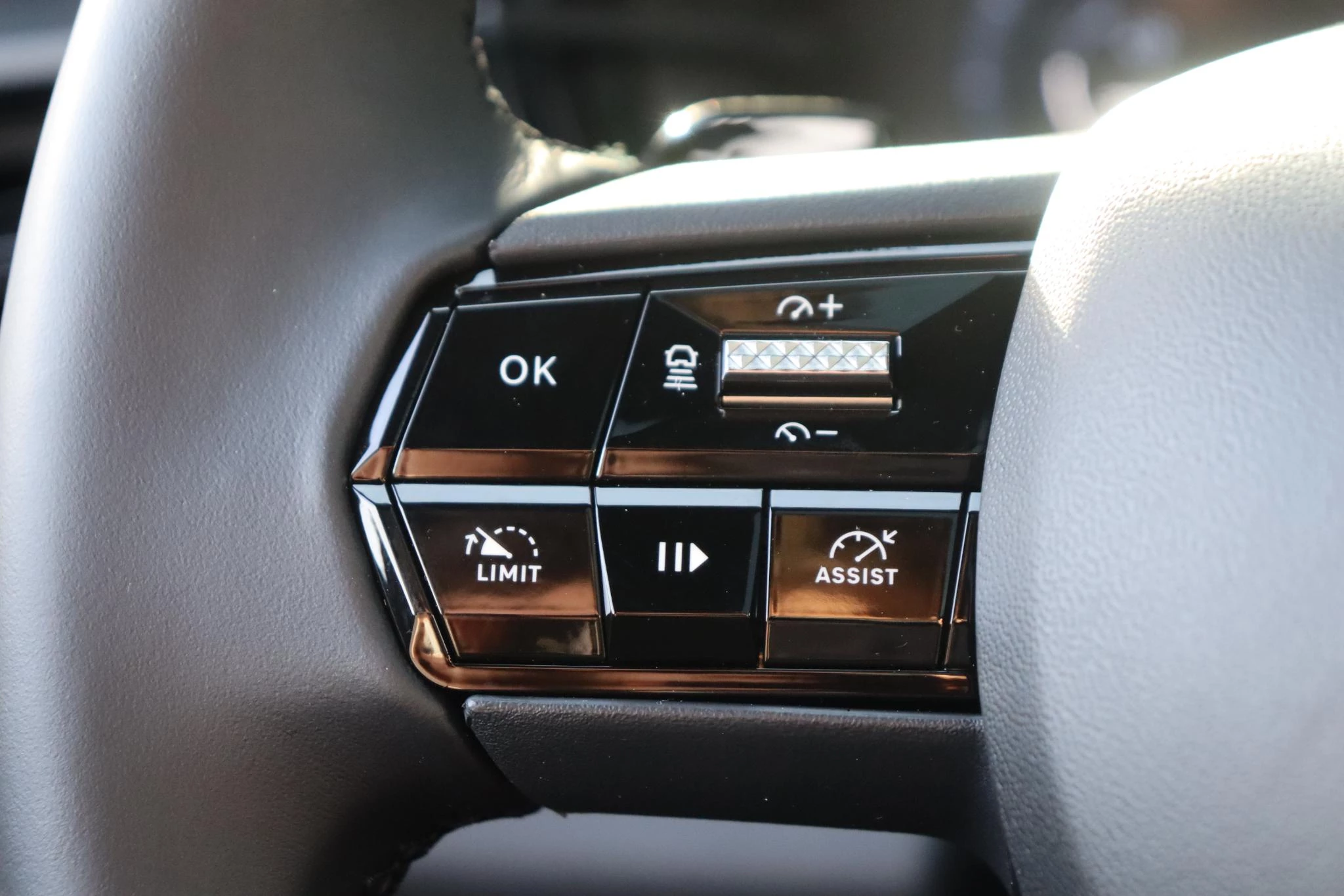 Hoofdafbeelding Alfa Romeo Junior