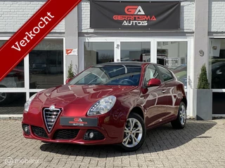 Hoofdafbeelding Alfa Romeo Giulietta Alfa Romeo Giulietta 1.4 T Distinctive