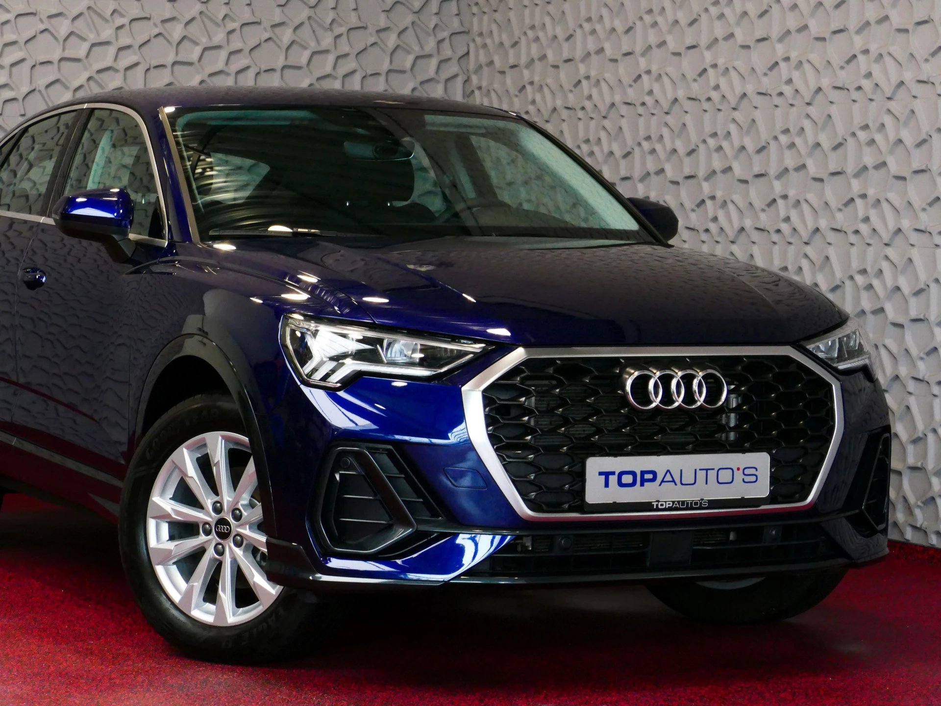 Hoofdafbeelding Audi Q3