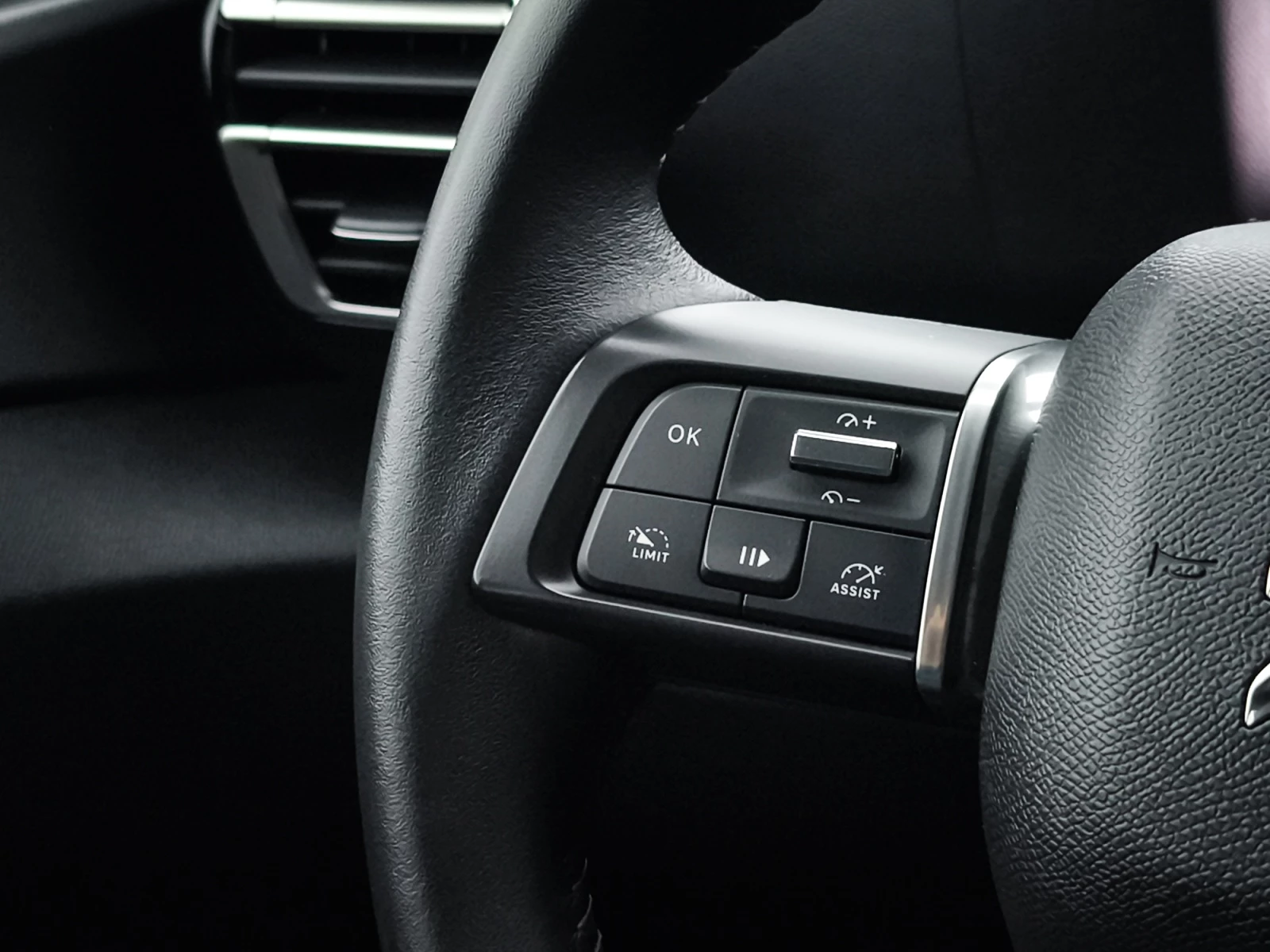 Hoofdafbeelding Citroën ë-C4 X