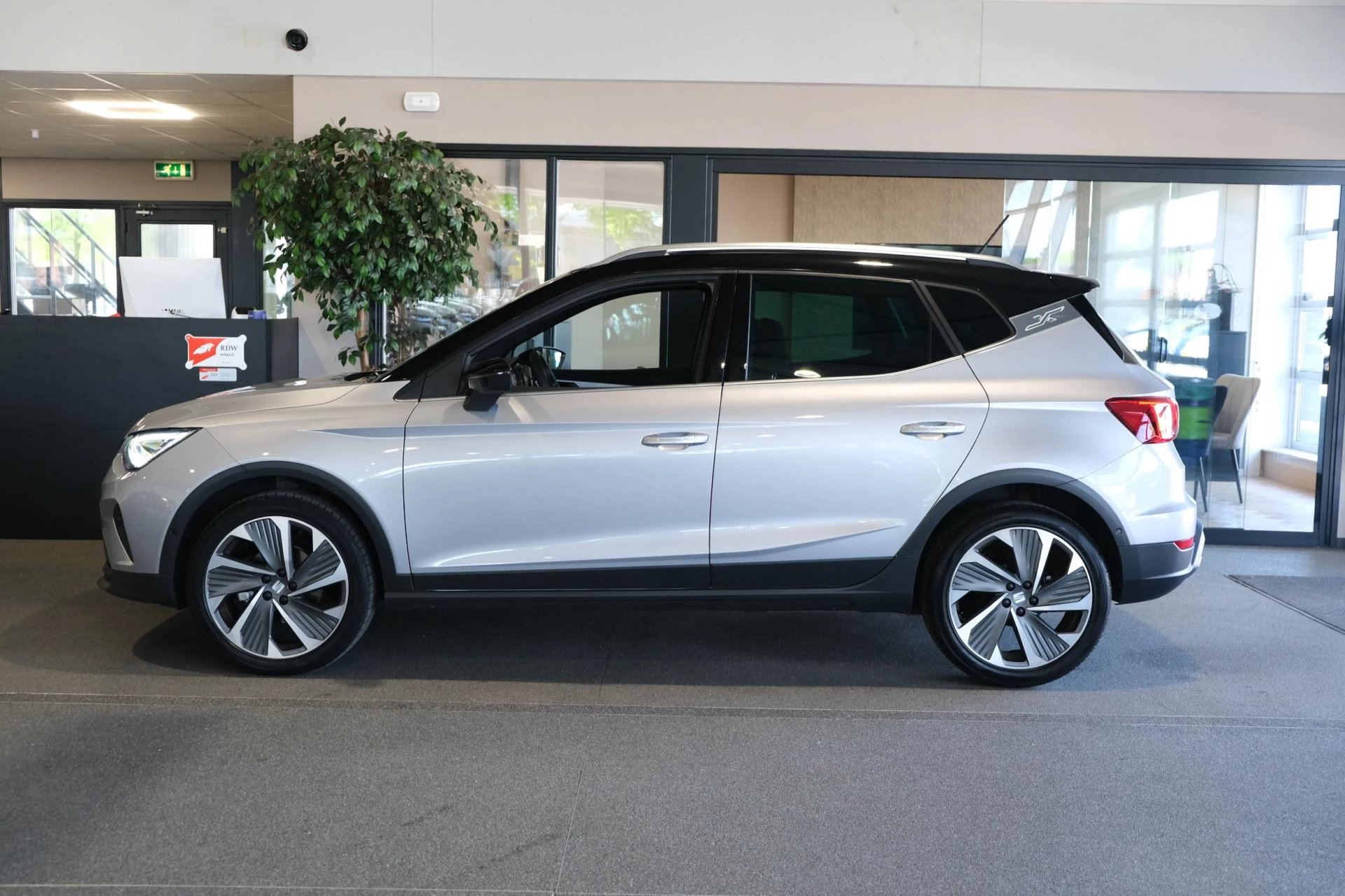 Hoofdafbeelding SEAT Arona