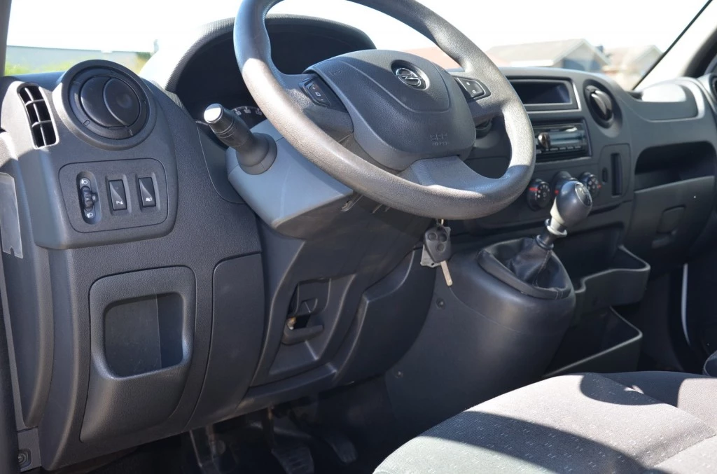 Hoofdafbeelding Opel Movano