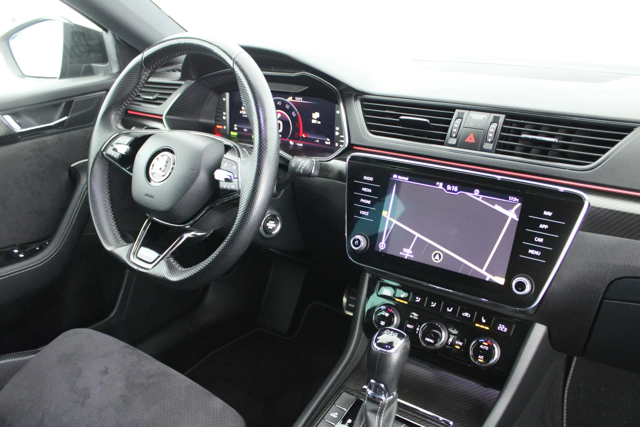 Hoofdafbeelding Škoda Superb