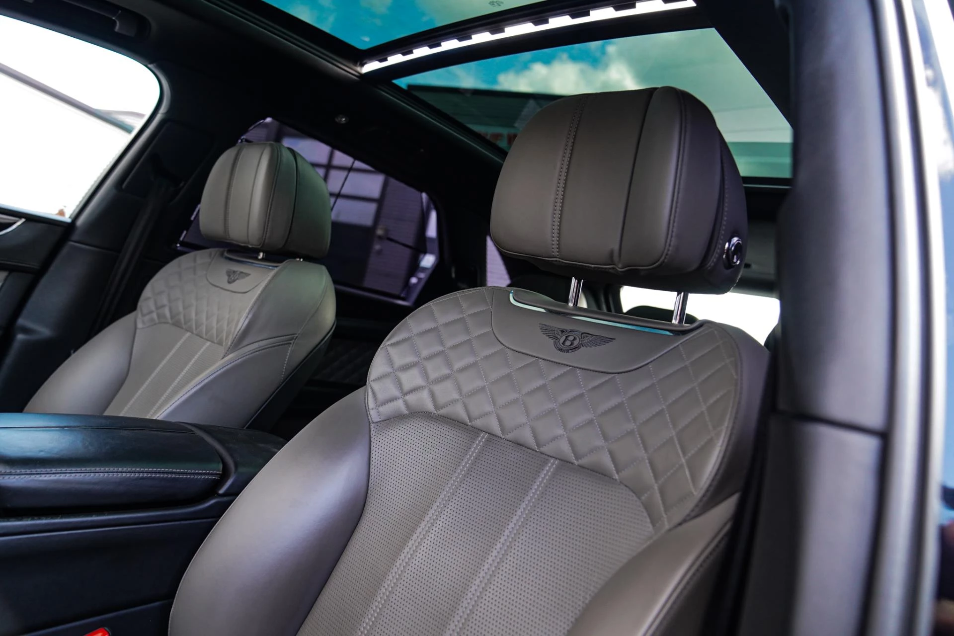 Hoofdafbeelding Bentley Bentayga