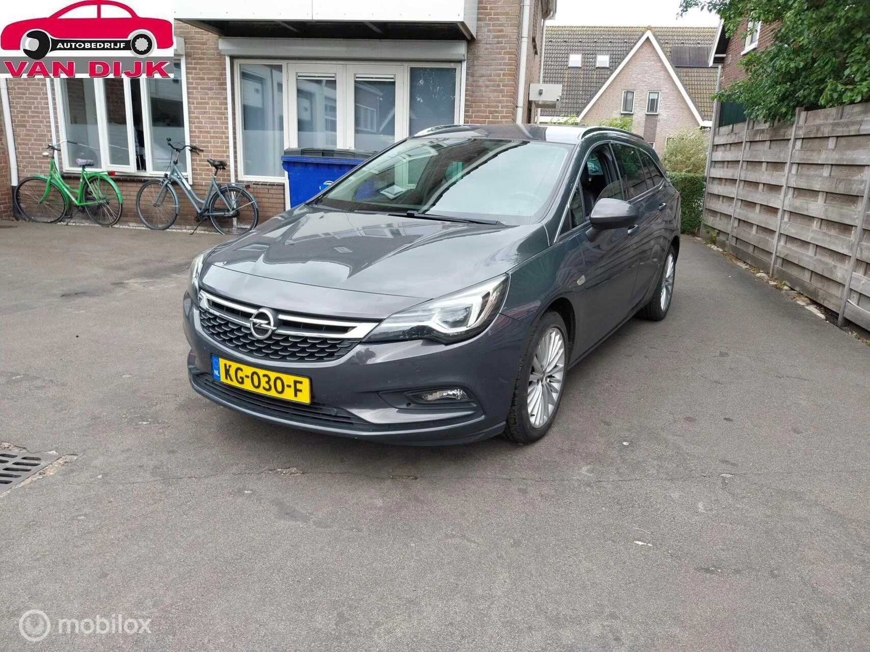 Hoofdafbeelding Opel Astra