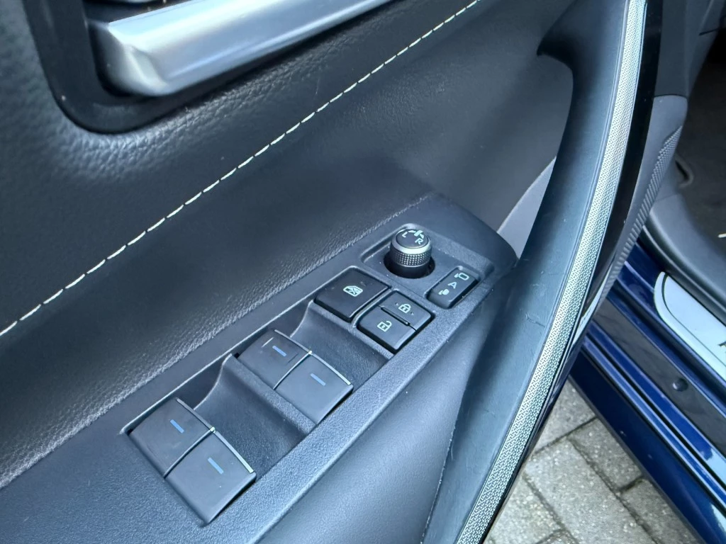 Hoofdafbeelding Toyota Corolla Touring Sports