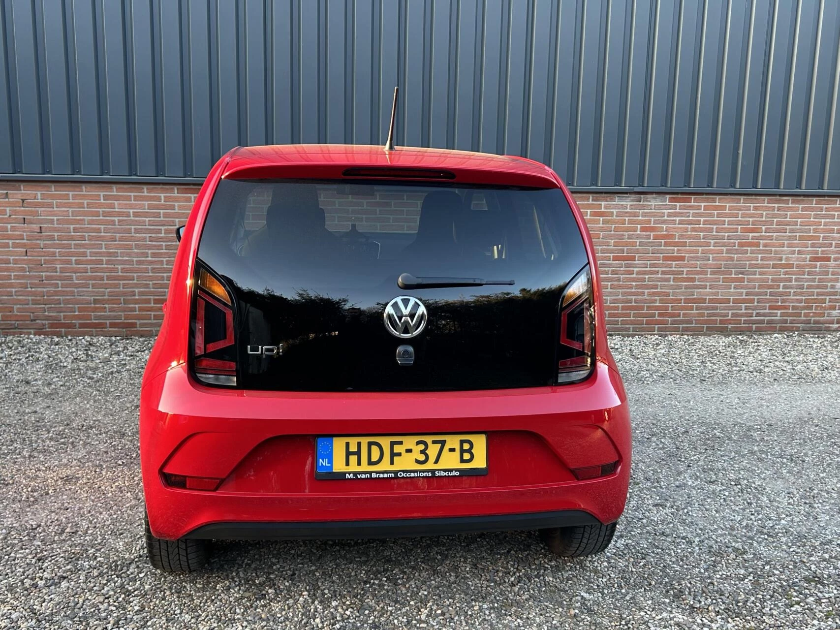 Hoofdafbeelding Volkswagen up!