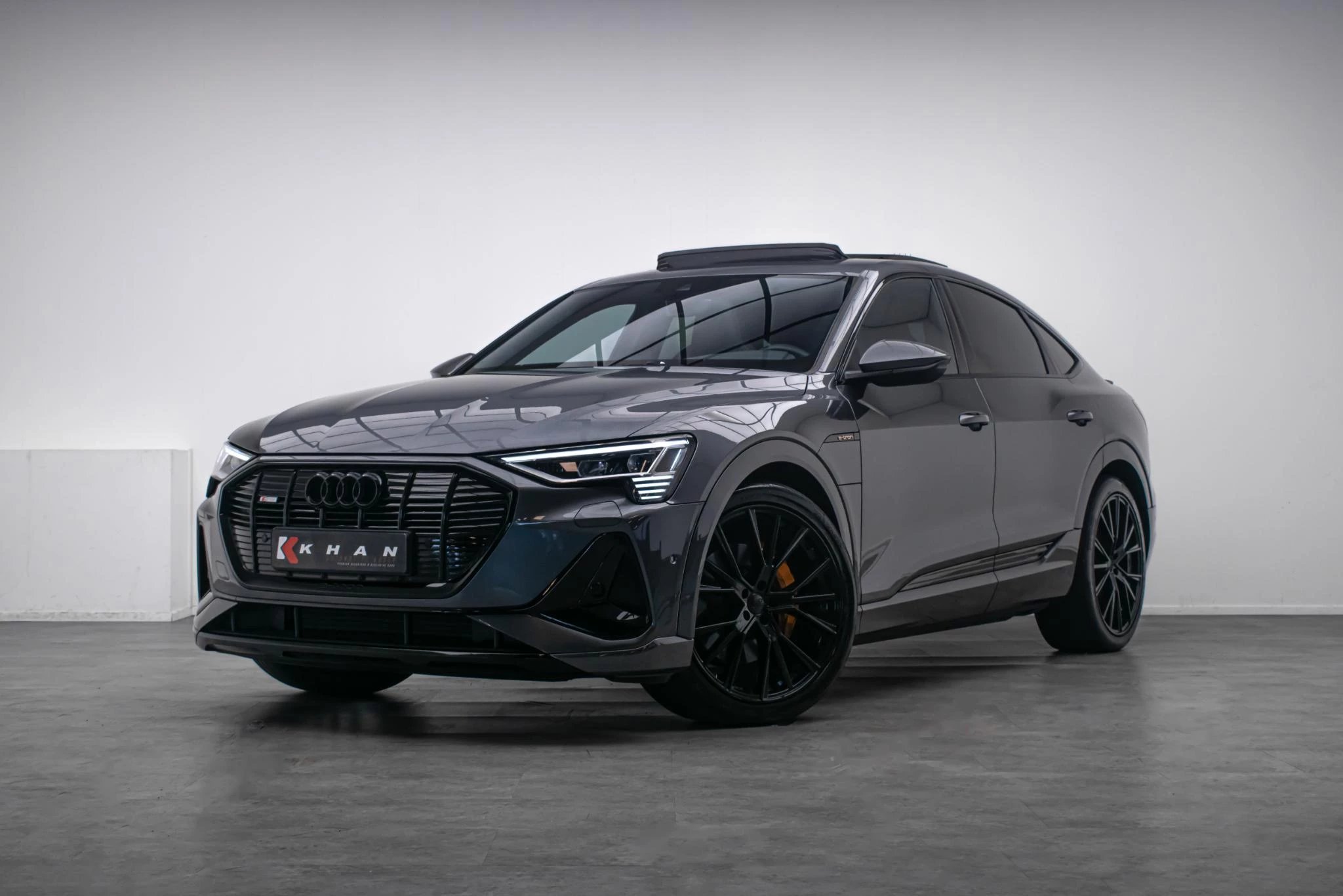 Hoofdafbeelding Audi e-tron