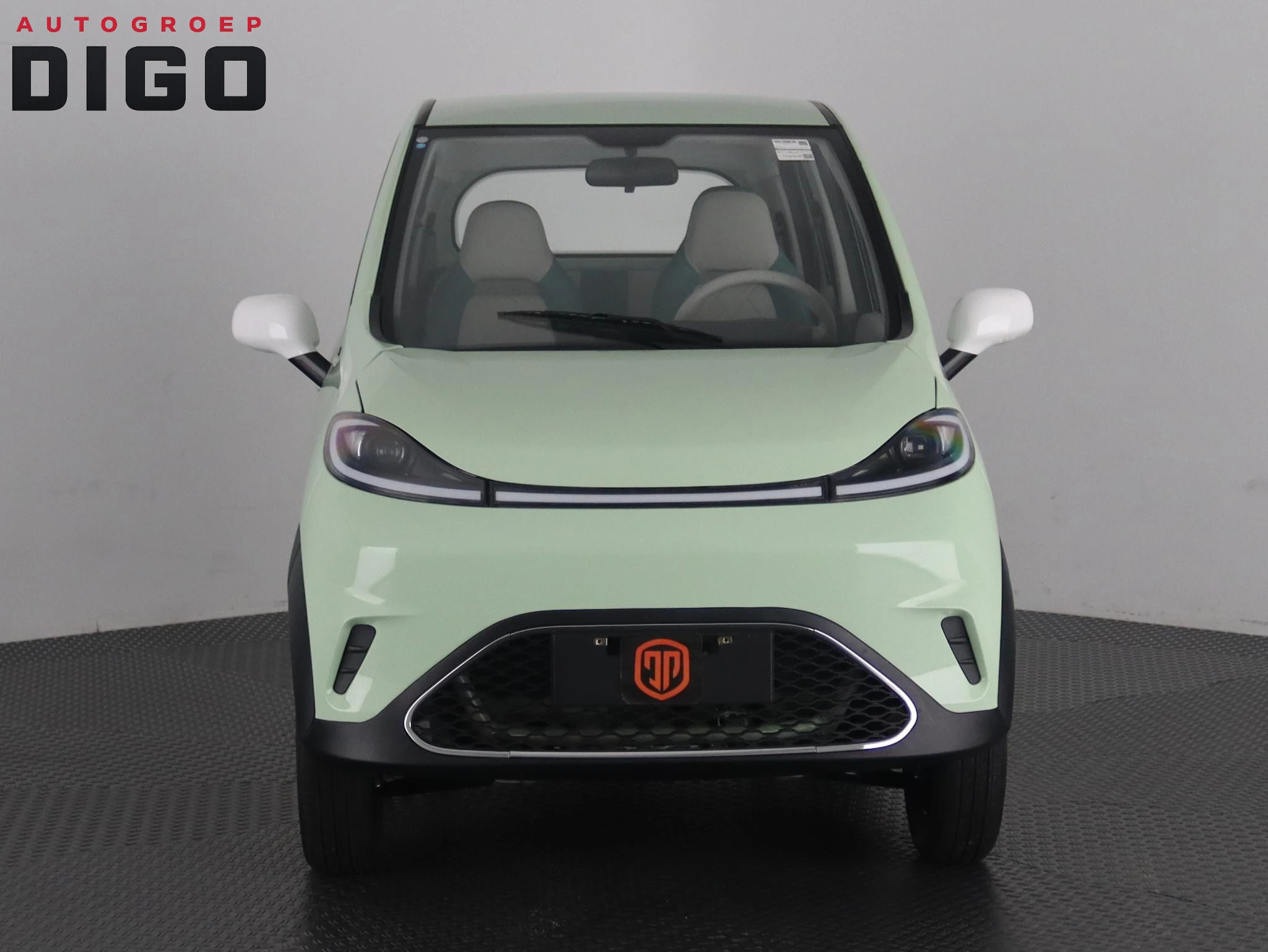 Hoofdafbeelding Jinpeng P4