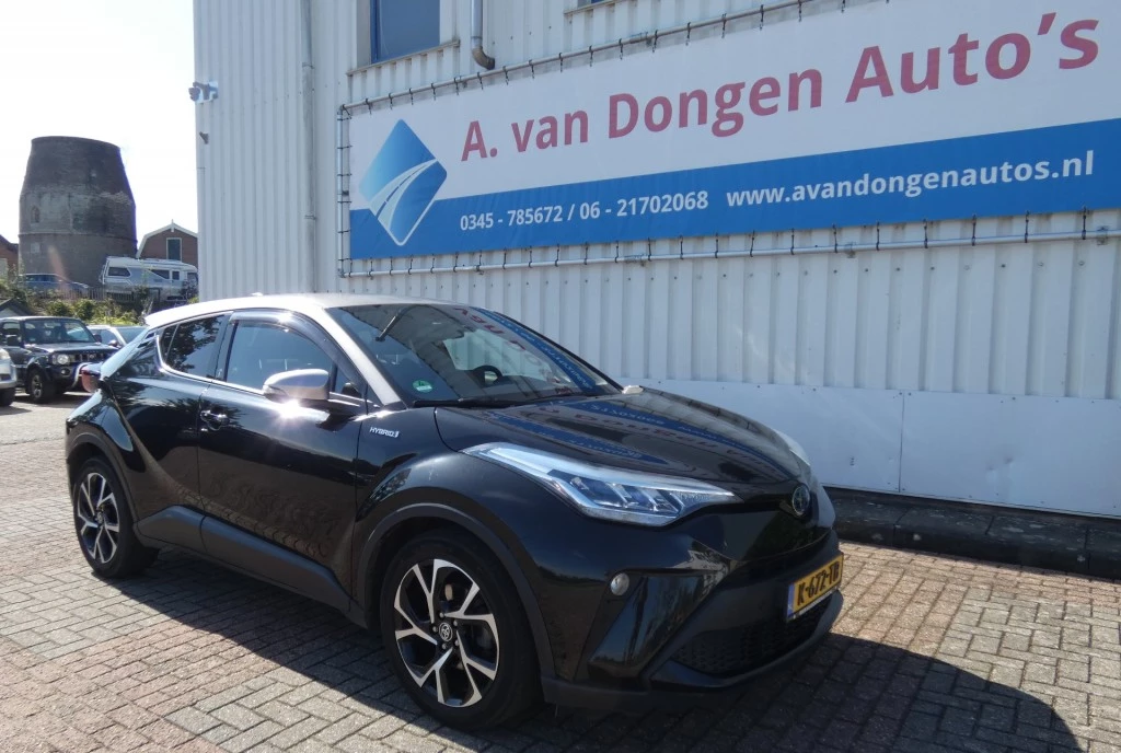 Hoofdafbeelding Toyota C-HR