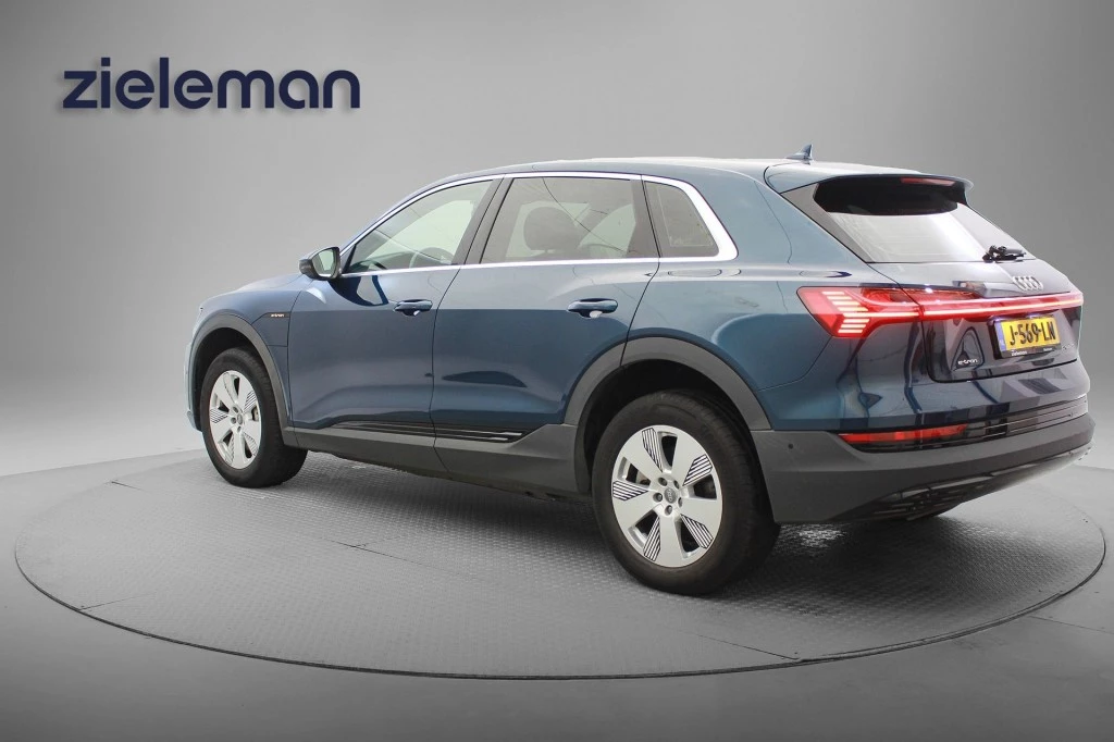 Hoofdafbeelding Audi e-tron