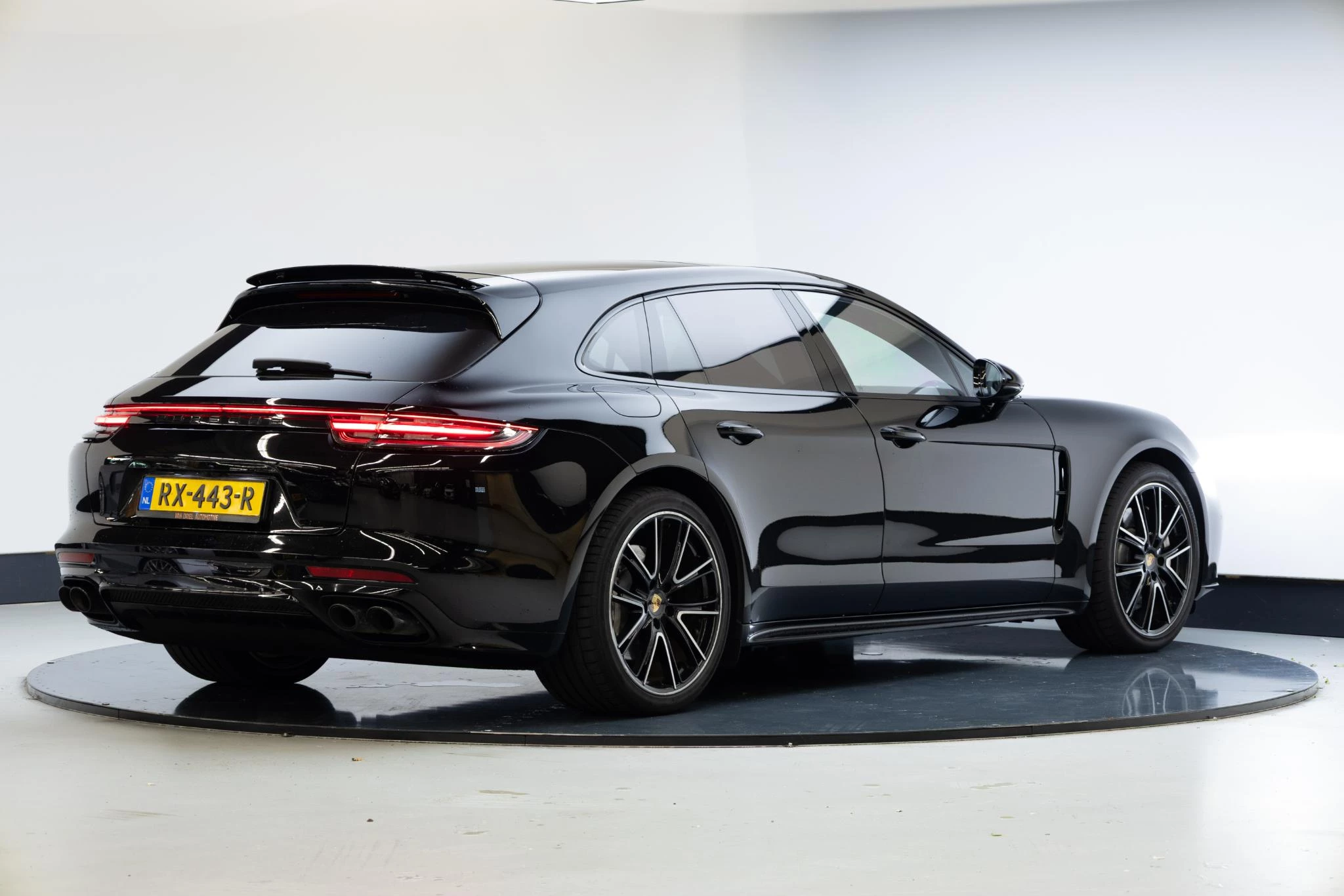 Hoofdafbeelding Porsche Panamera