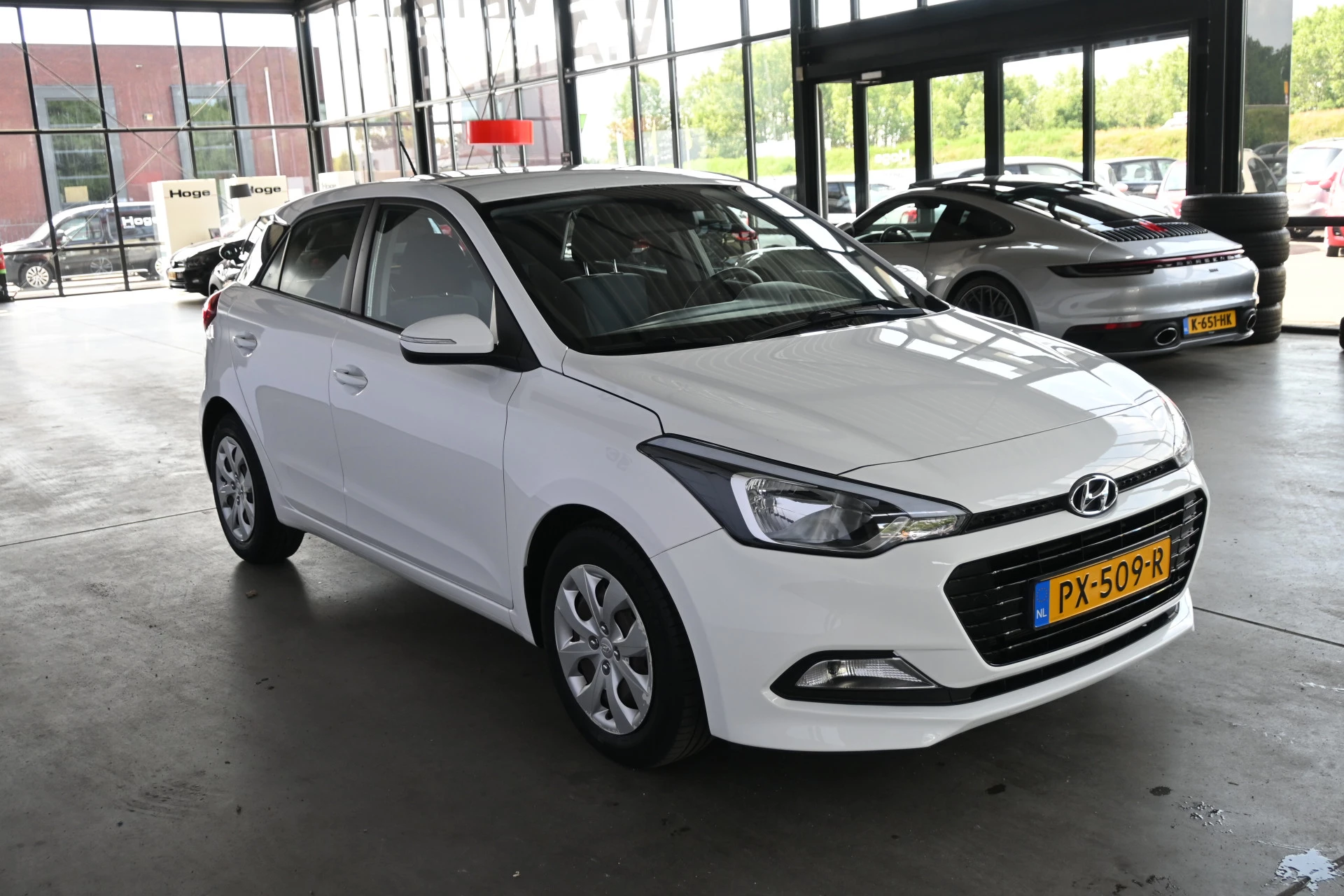 Hoofdafbeelding Hyundai i20