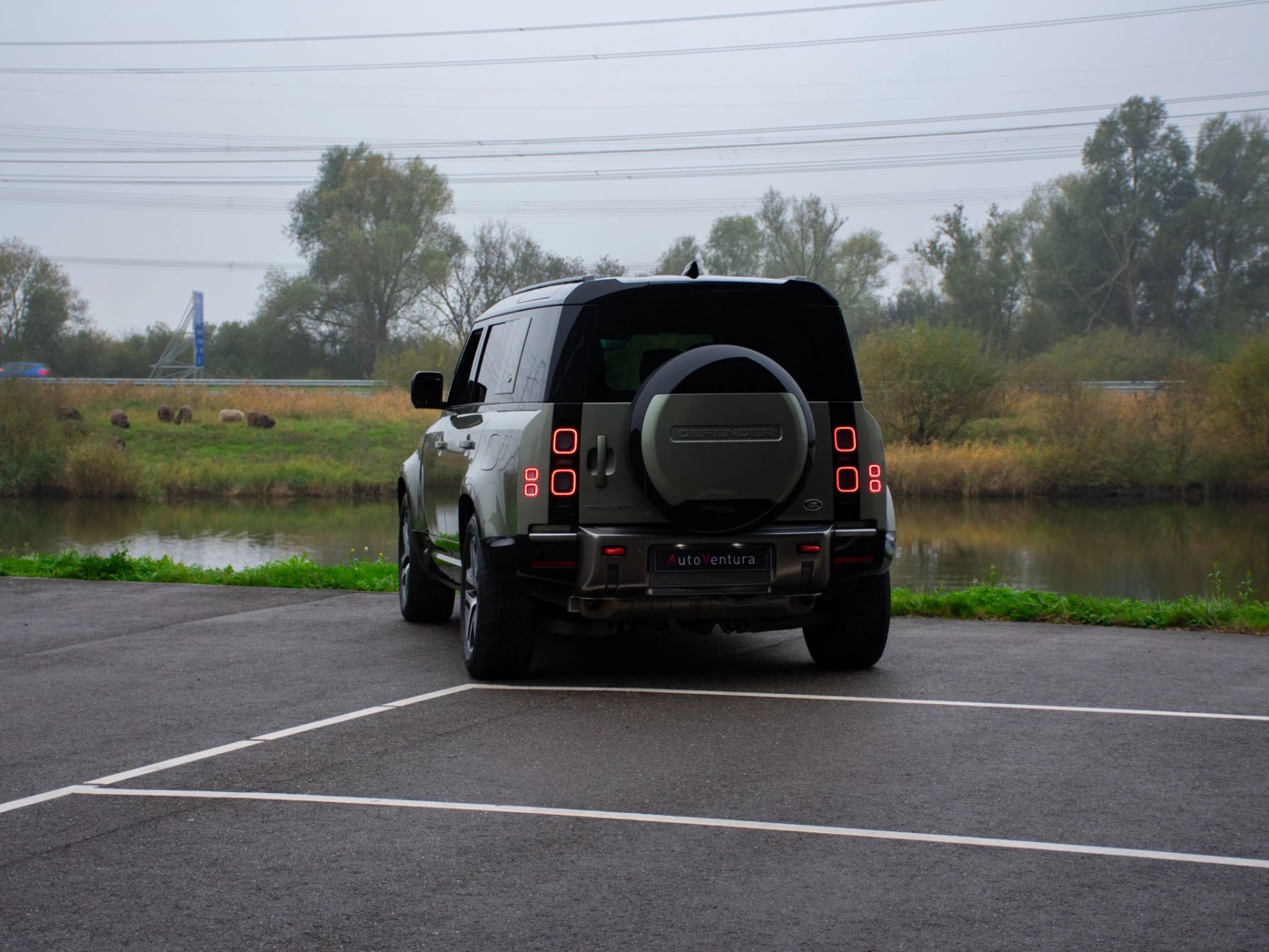 Hoofdafbeelding Land Rover Defender