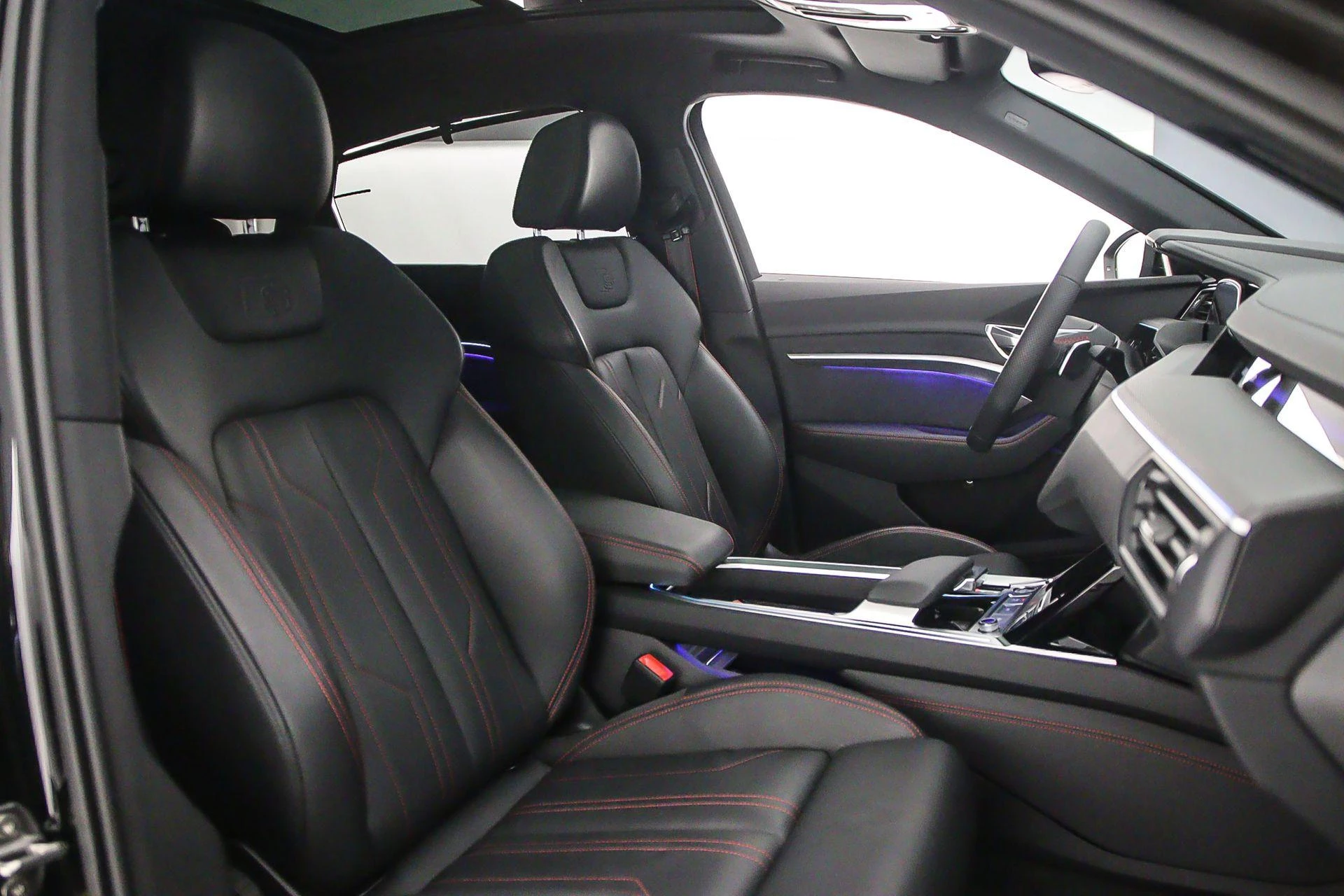 Hoofdafbeelding Audi Q8 Sportback e-tron