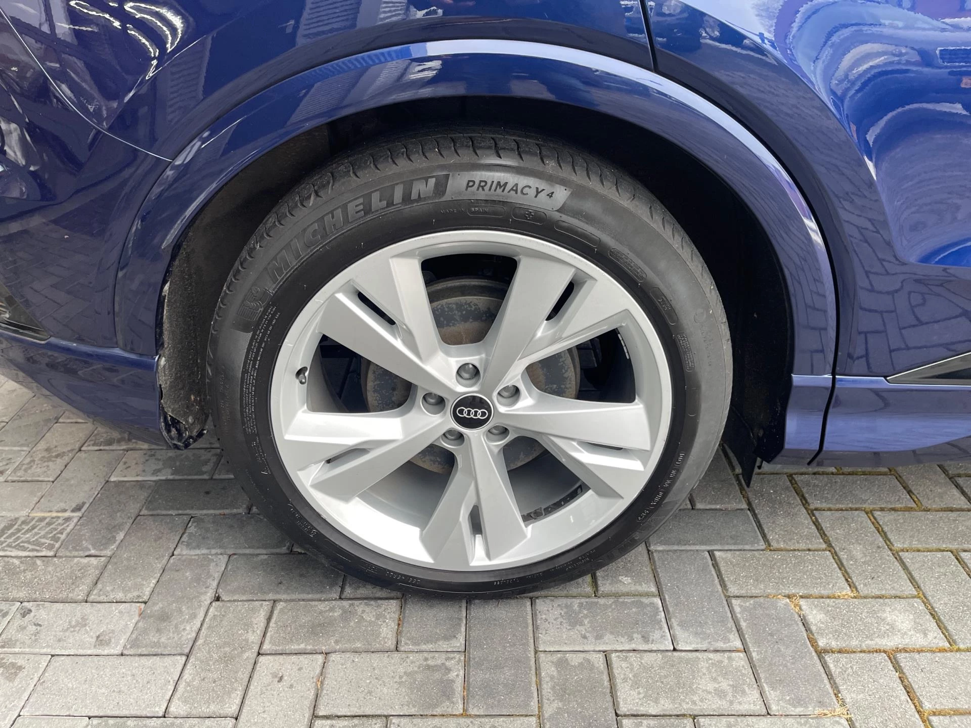 Hoofdafbeelding Audi Q4 e-tron