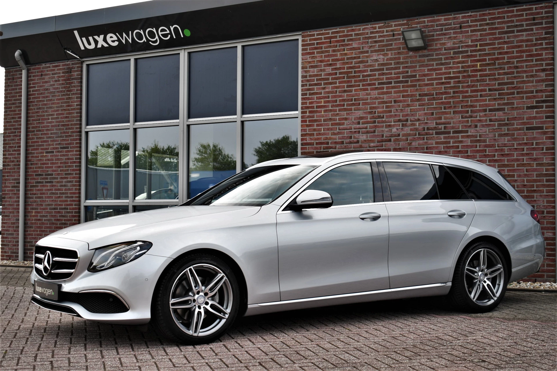 Hoofdafbeelding Mercedes-Benz E-Klasse