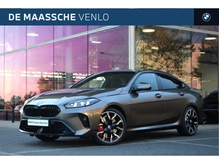 BMW 2 Serie Gran Coupé 220 M Sport Automaat / Sportstoelen / Achteruitrijcamera / M Adaptief onderstel / Adaptieve LED / Comfort Access / Stoelverwarming / Harman-Kardon