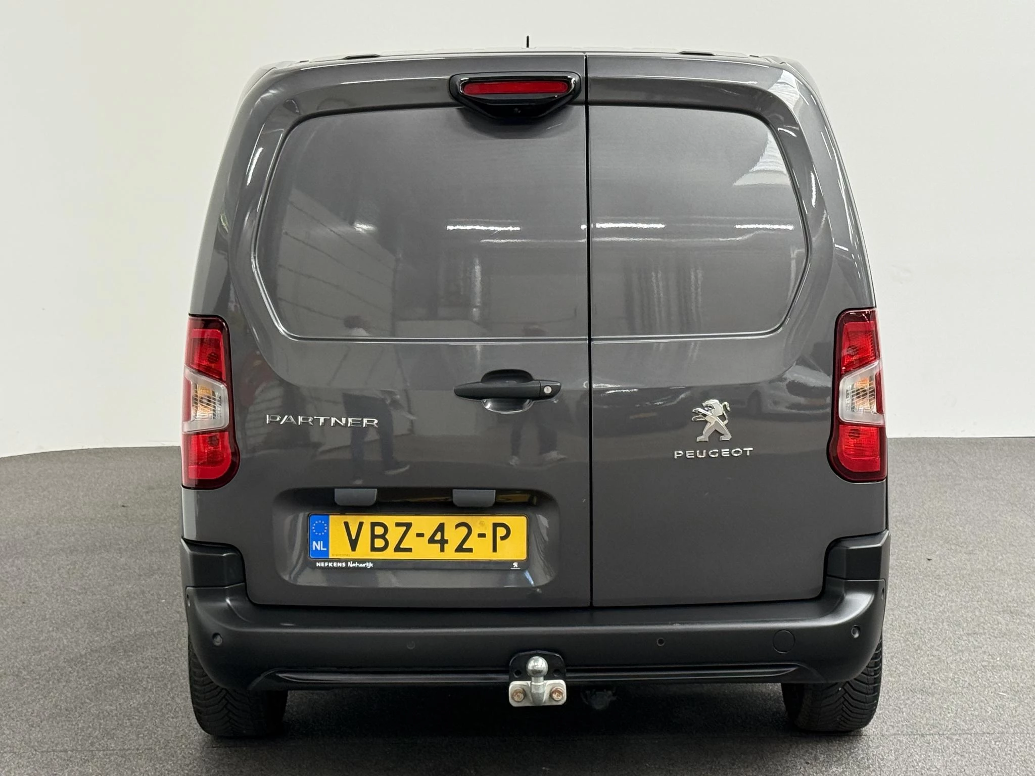 Hoofdafbeelding Peugeot Partner