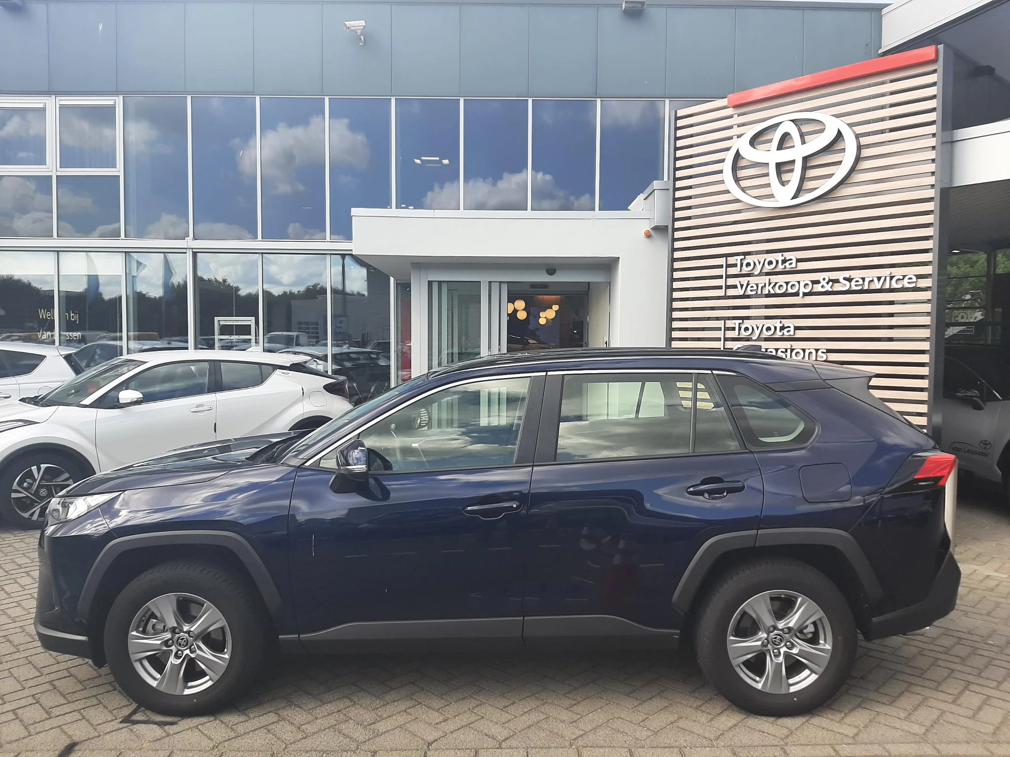Hoofdafbeelding Toyota RAV4