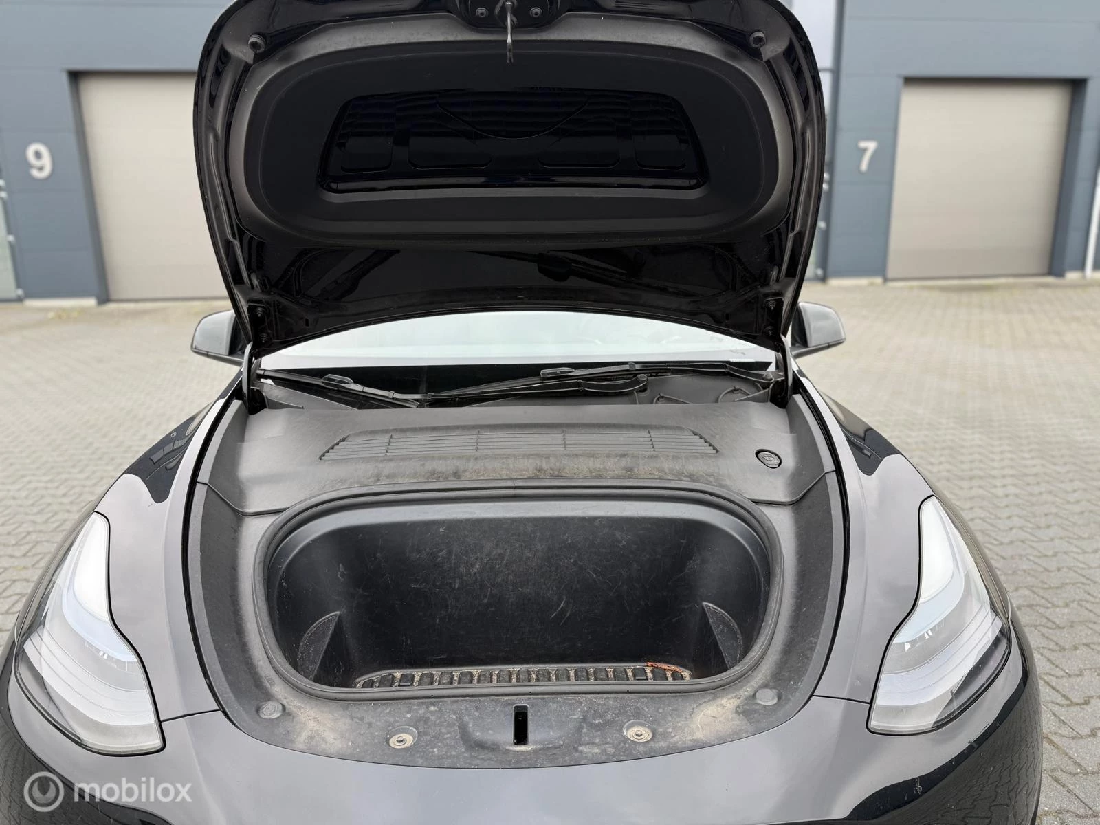 Hoofdafbeelding Tesla Model Y