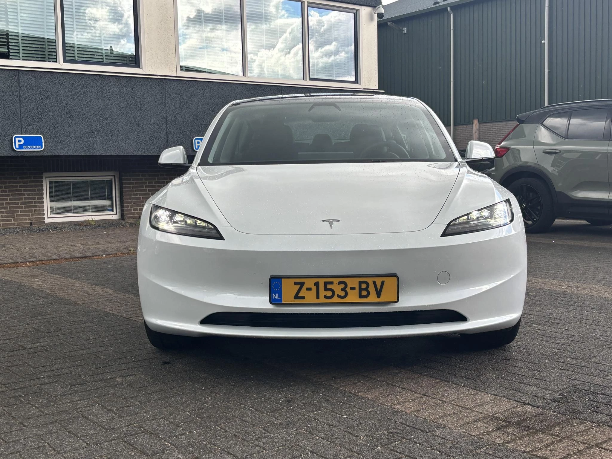 Hoofdafbeelding Tesla Model 3
