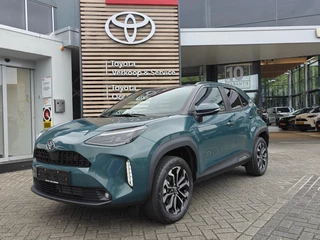 Hoofdafbeelding Toyota Yaris Cross Toyota Yaris Cross 1.5 Hybrid 115 Dynamic STOEL/STUURVERW BLIND-SPOT APPLE/ANDROID 18"LMV PARK-SENSOREN DRAADLOOS-LADEN