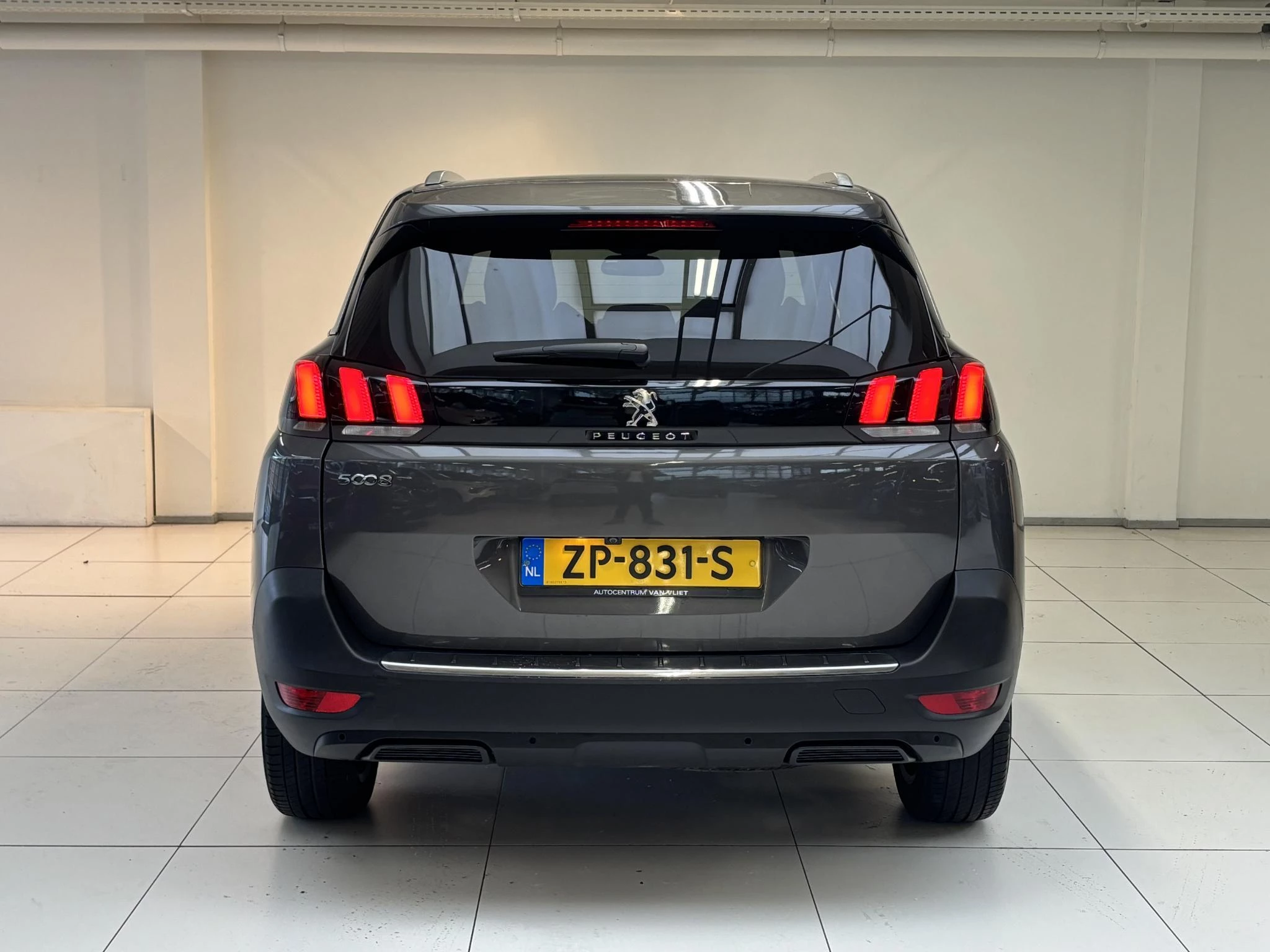 Hoofdafbeelding Peugeot 5008