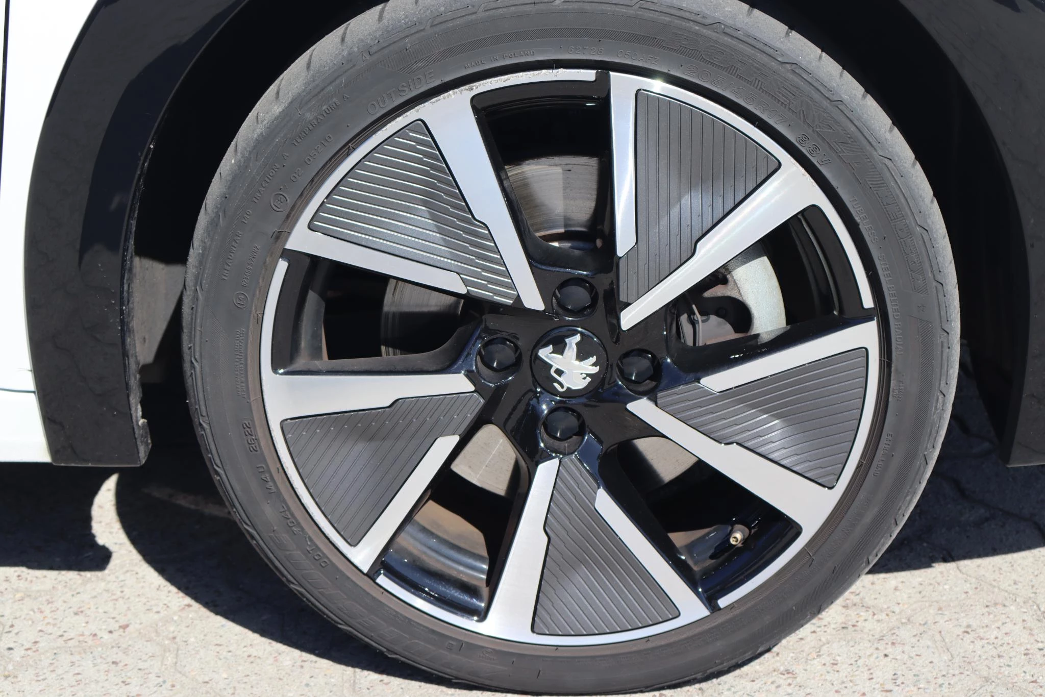 Hoofdafbeelding Peugeot e-208