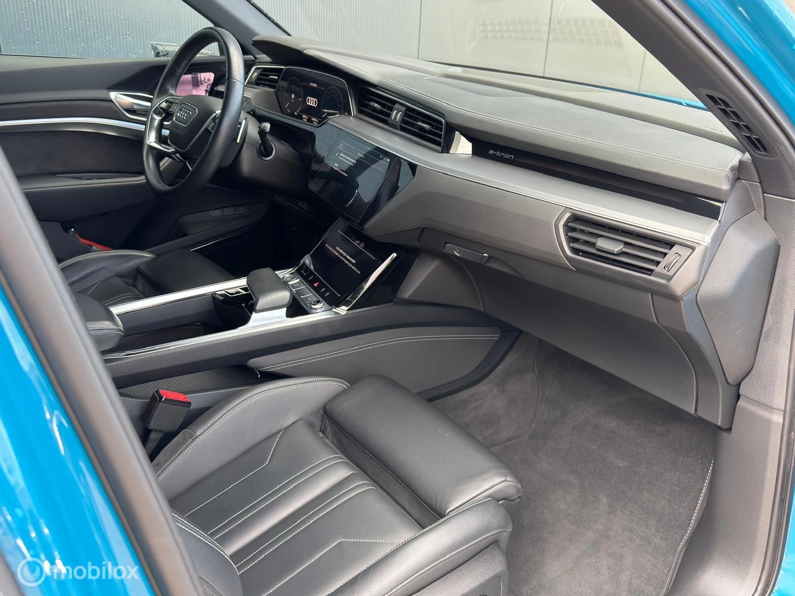 Hoofdafbeelding Audi e-tron