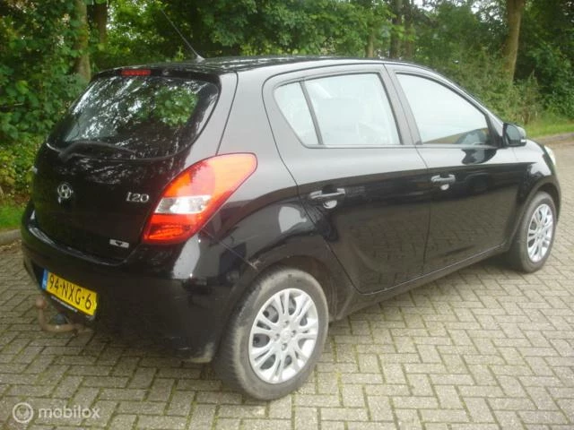Hoofdafbeelding Hyundai i20