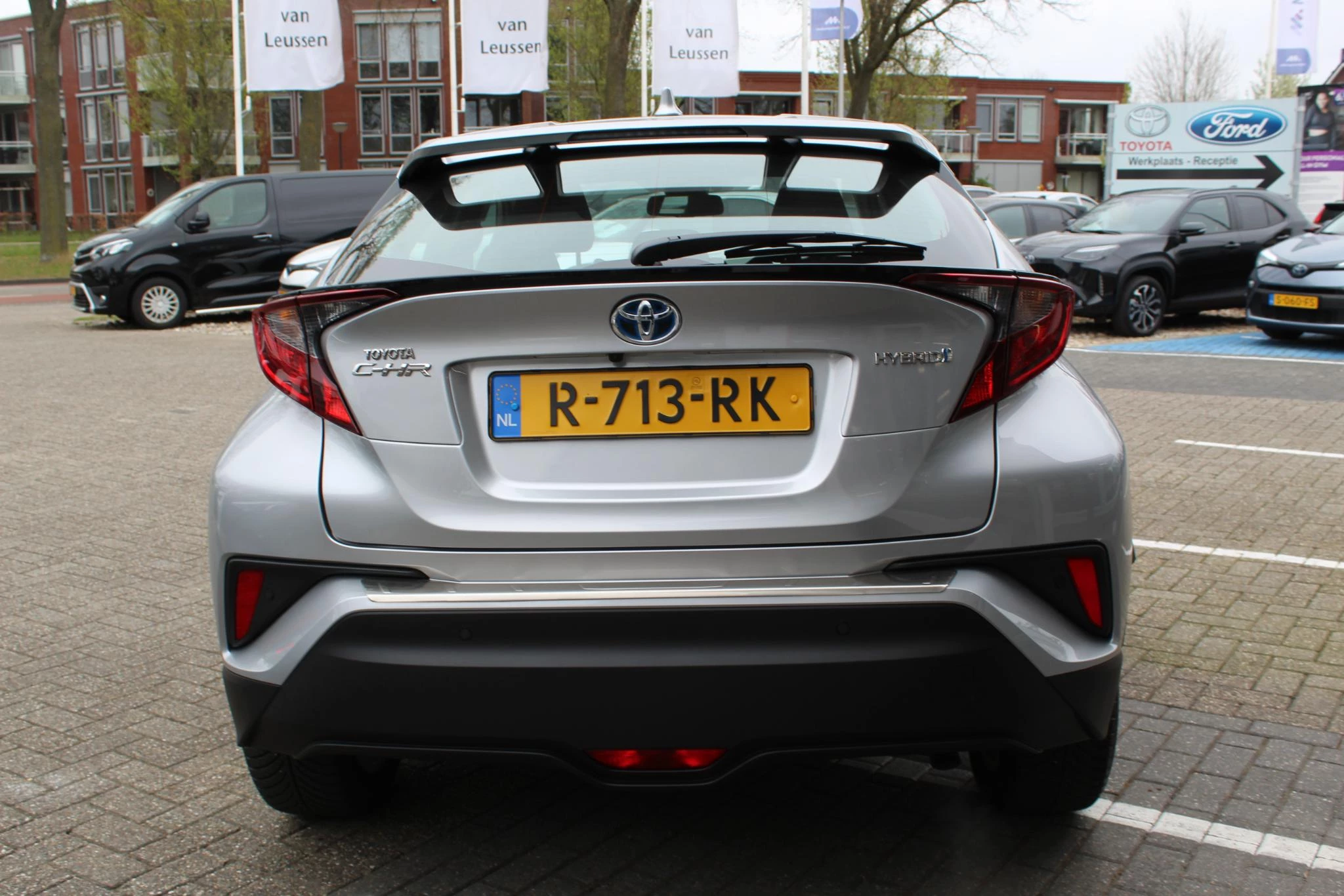 Hoofdafbeelding Toyota C-HR