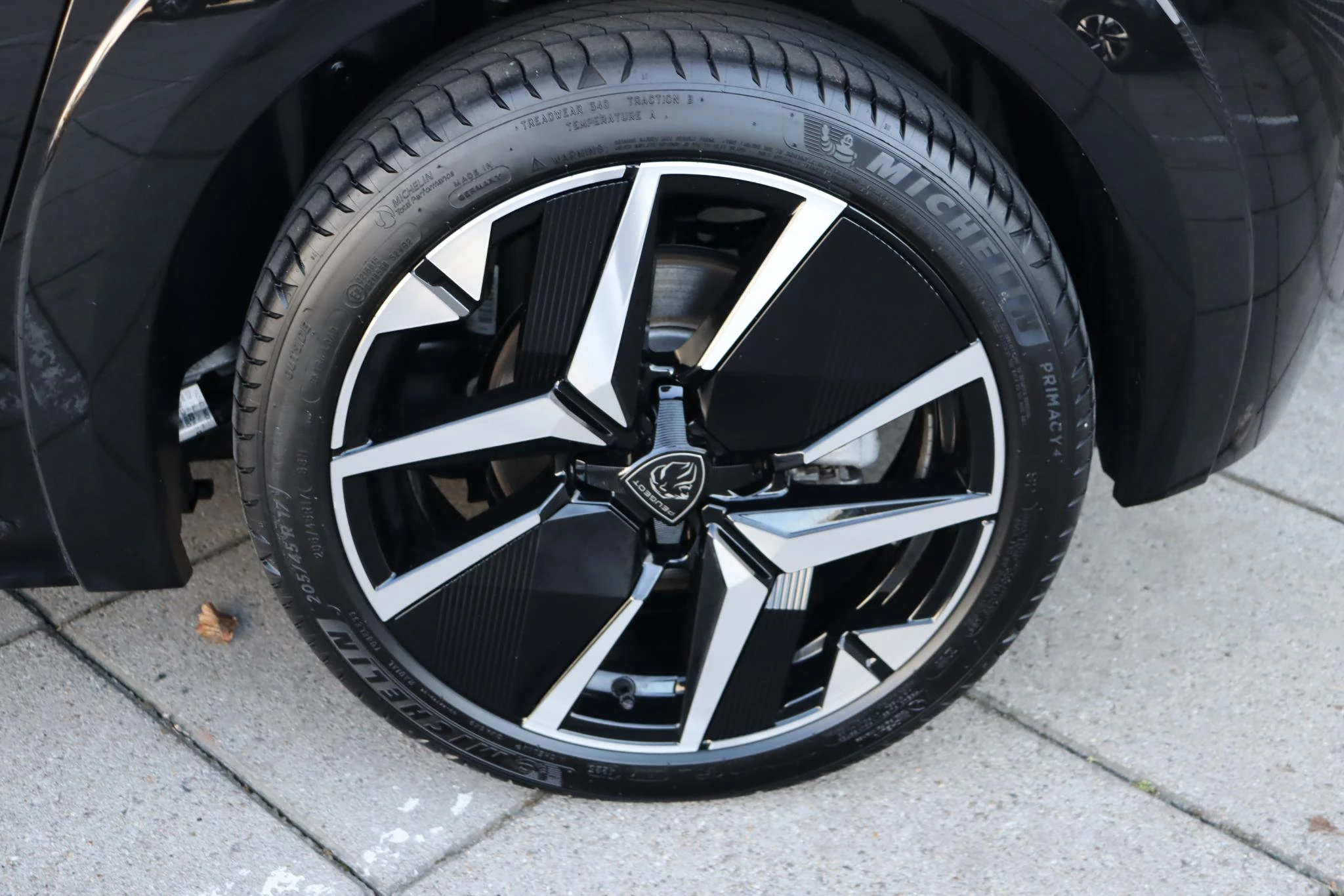 Hoofdafbeelding Peugeot e-208