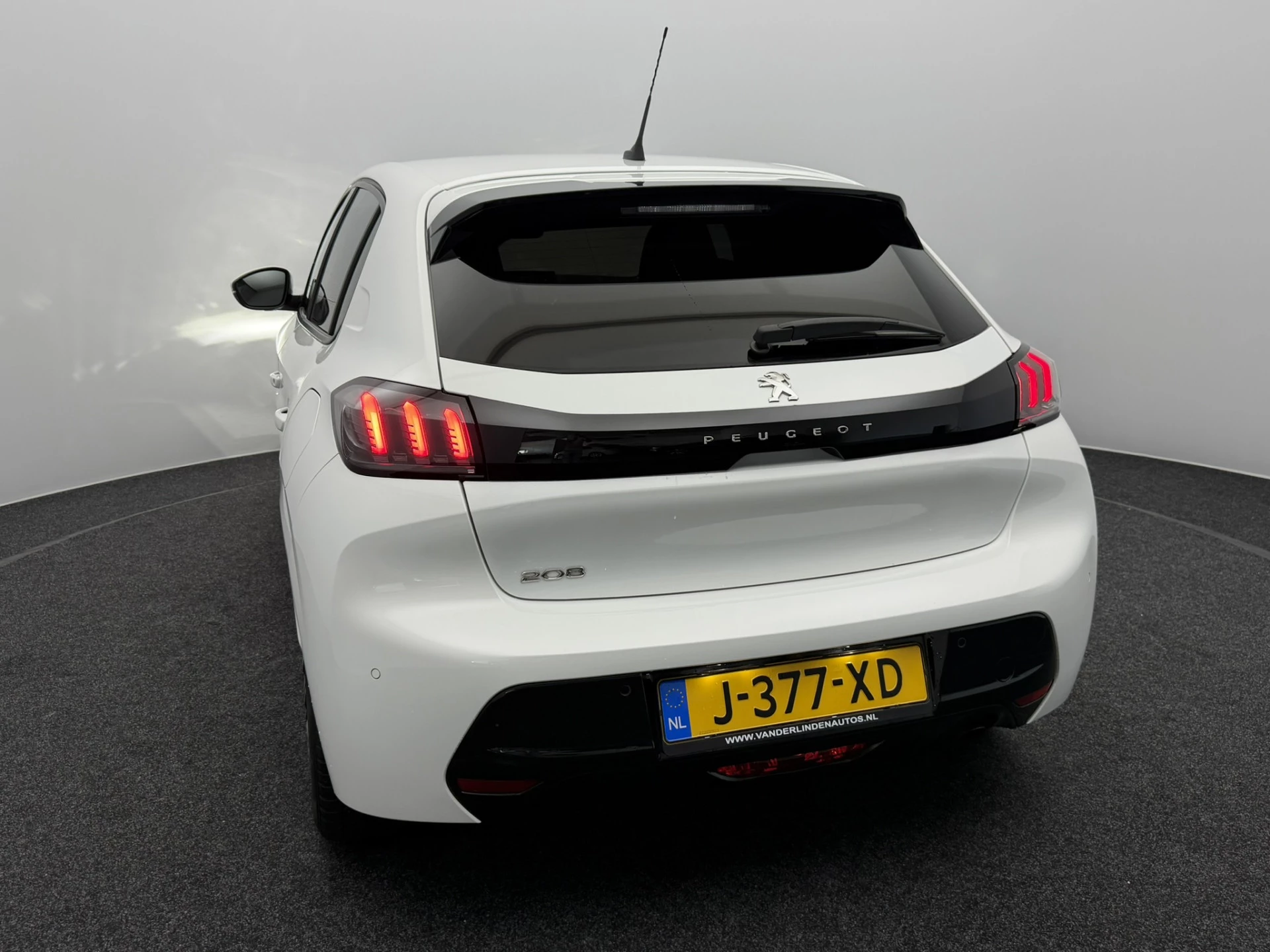 Hoofdafbeelding Peugeot 208