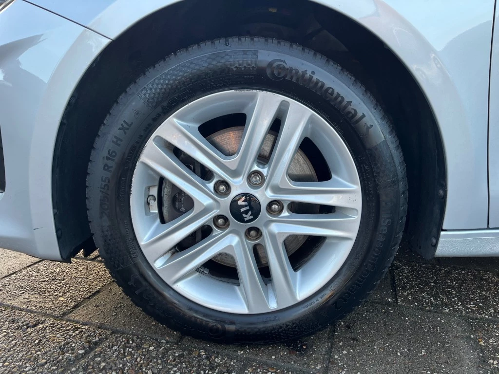 Hoofdafbeelding Kia Ceed