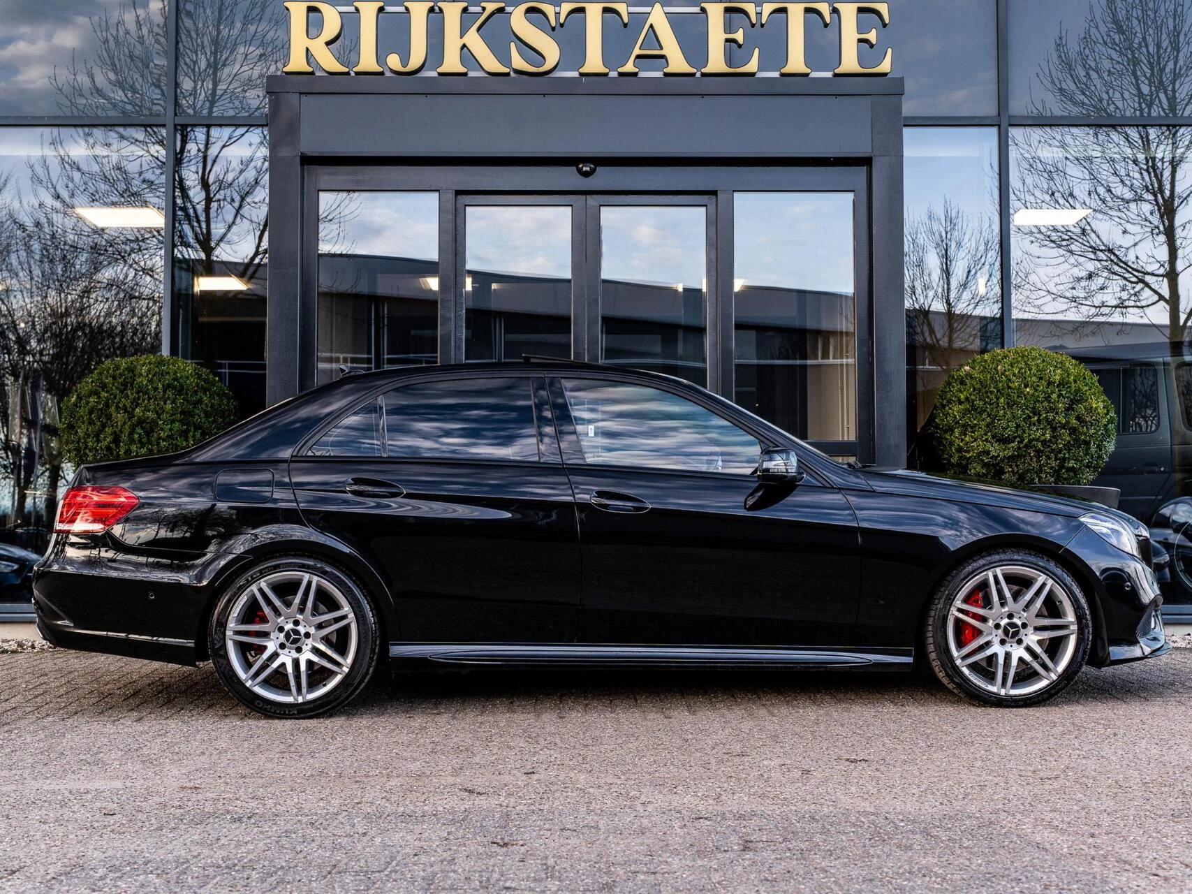 Hoofdafbeelding Mercedes-Benz E-Klasse