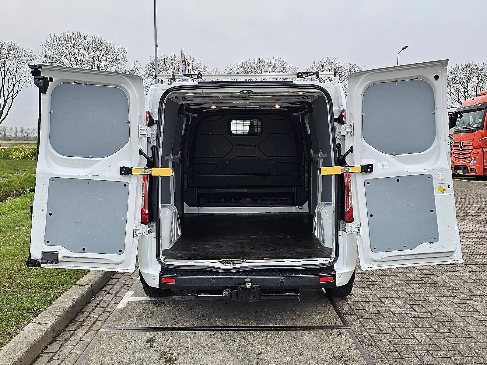 Hoofdafbeelding Ford Transit Custom