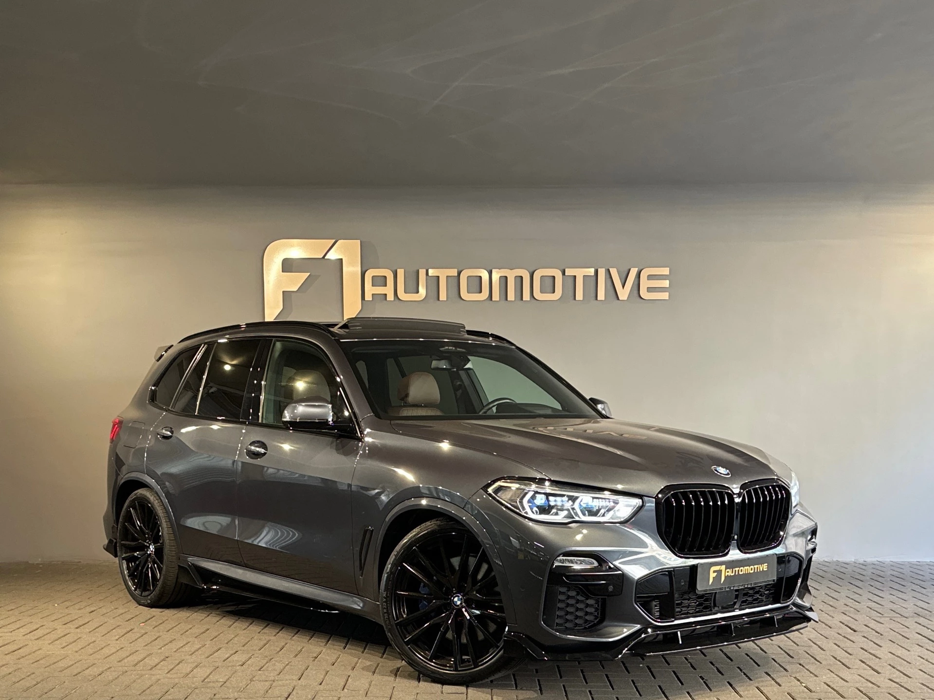 Hoofdafbeelding BMW X5