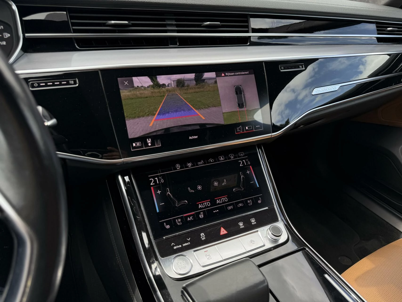 Hoofdafbeelding Audi A8