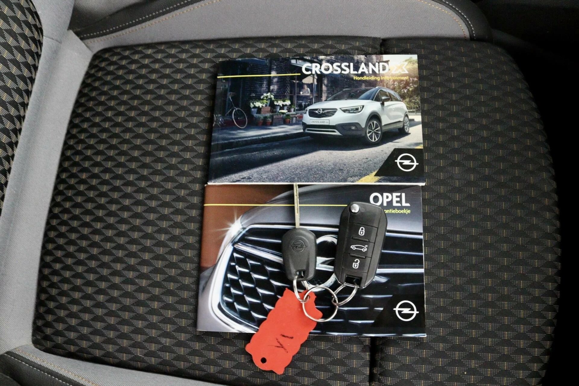Hoofdafbeelding Opel Crossland X